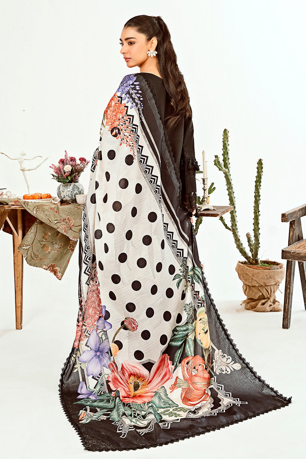 Neeshay | Zoella Lawn Collection | Amara