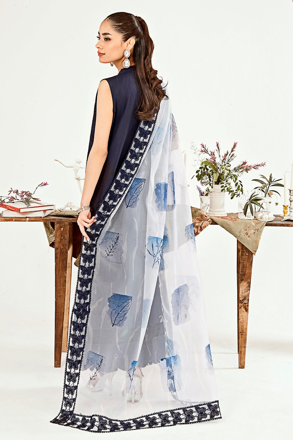 Neeshay | Zoella Lawn Collection | Elara