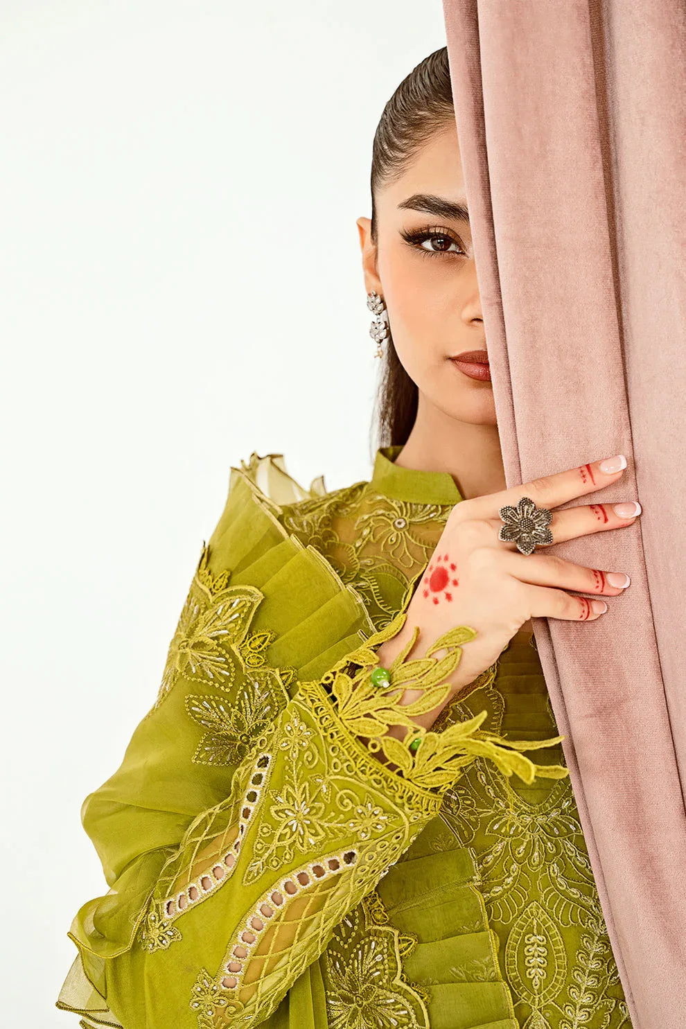 Neeshay | Zoella Lawn Collection | Penelope - Rang-e-Khaas