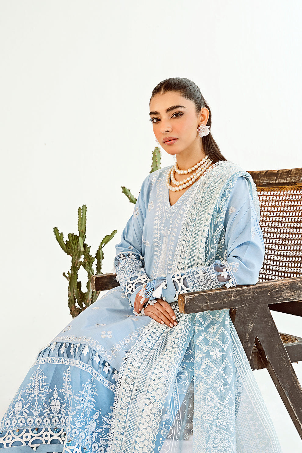 Neeshay | Zoella Lawn Collection | Isla