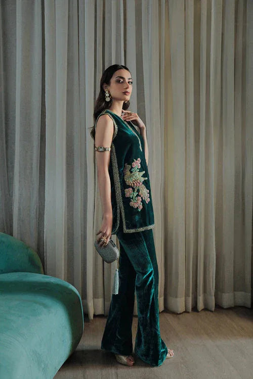 Saira Rizwan | Riona Luxury Formals | Simone - Rang-e-Khaas