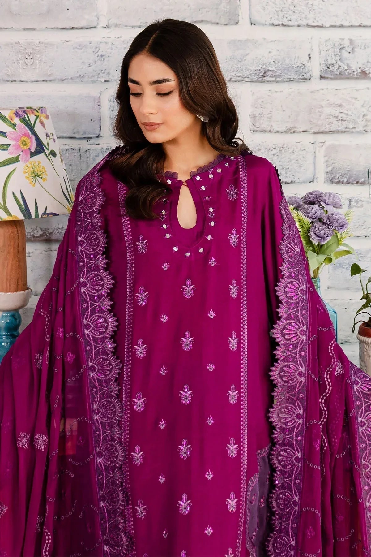 Nureh | Shades Of Summer | NP-494 - Rang-e-Khaas
