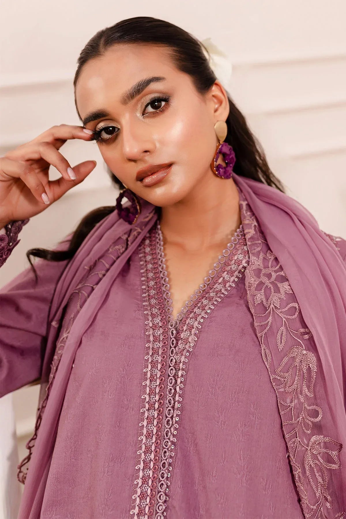 Nureh | Shades Of Summer | NP-470 - Rang-e-Khaas