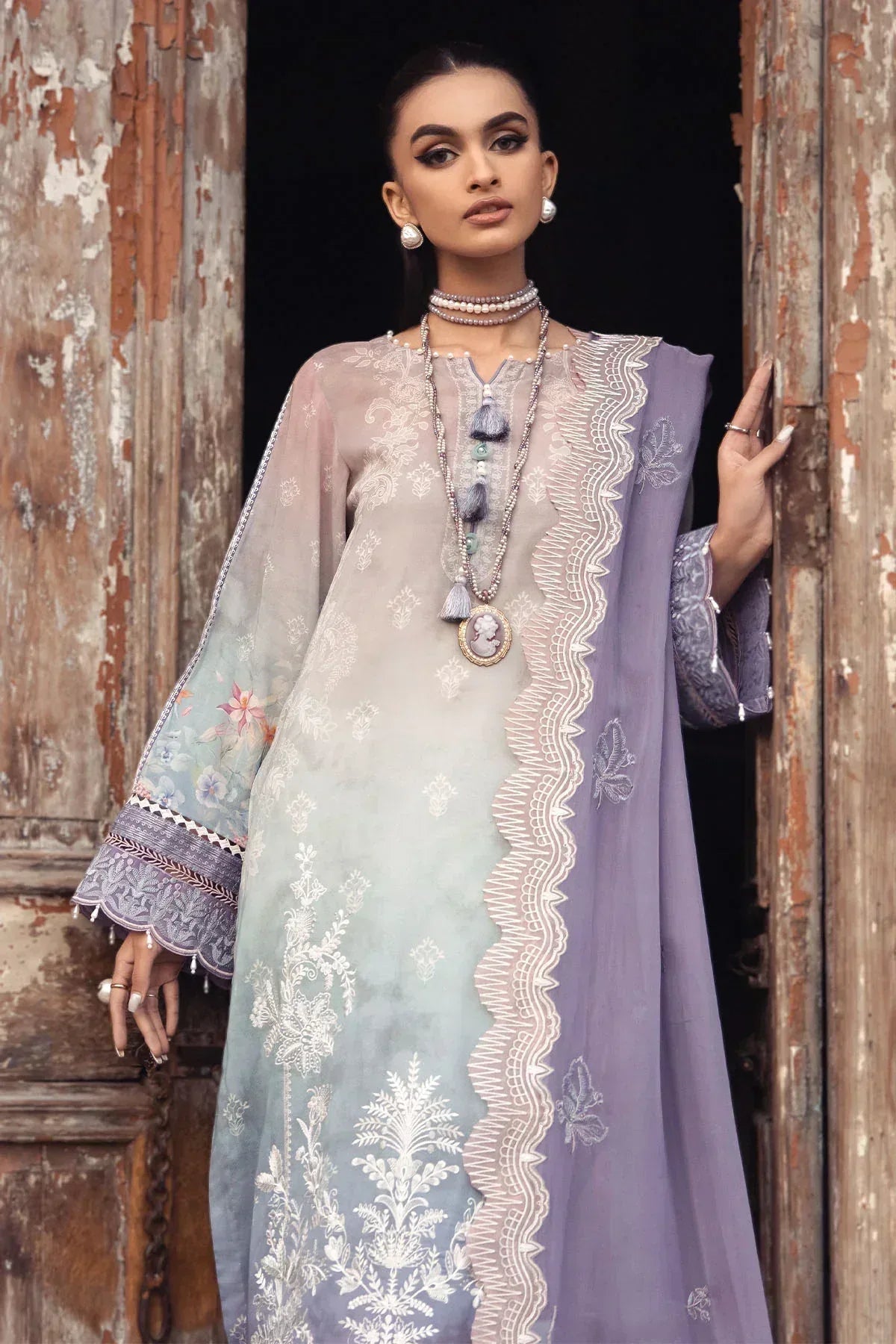 Nureh | Swiss Prints | NS-121 - Rang-e-Khaas
