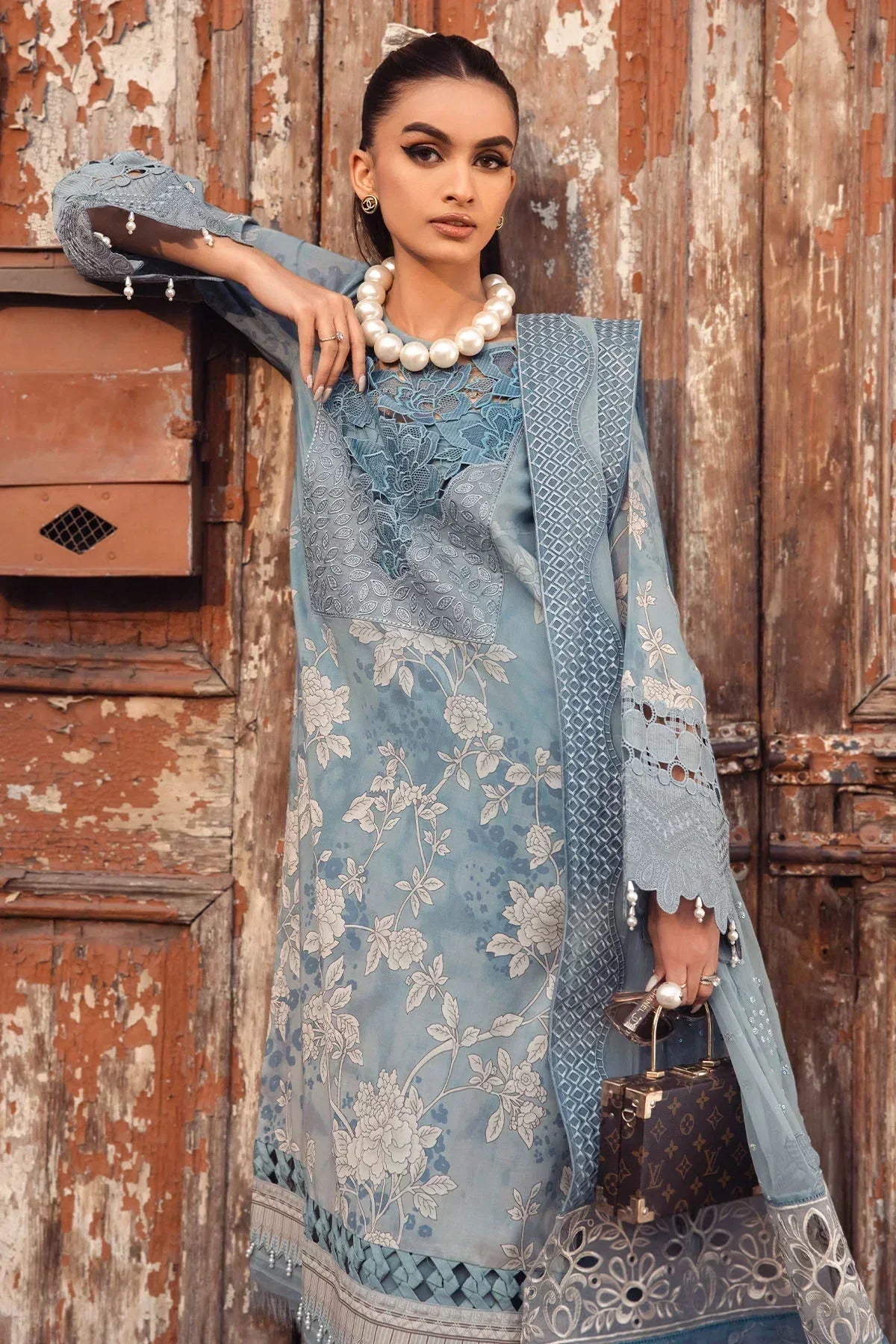 Nureh | Swiss Prints | NS-116 - Rang-e-Khaas