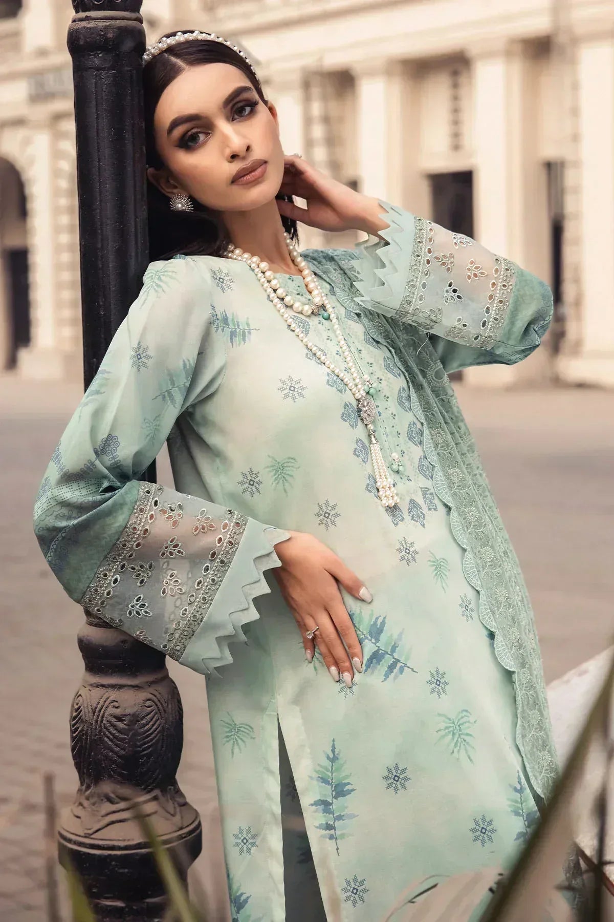 Nureh | Swiss Prints | NS-118 - Rang-e-Khaas