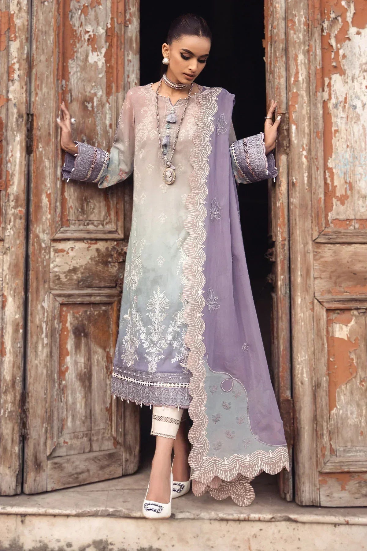 Nureh | Swiss Prints | NS-121 - Rang-e-Khaas