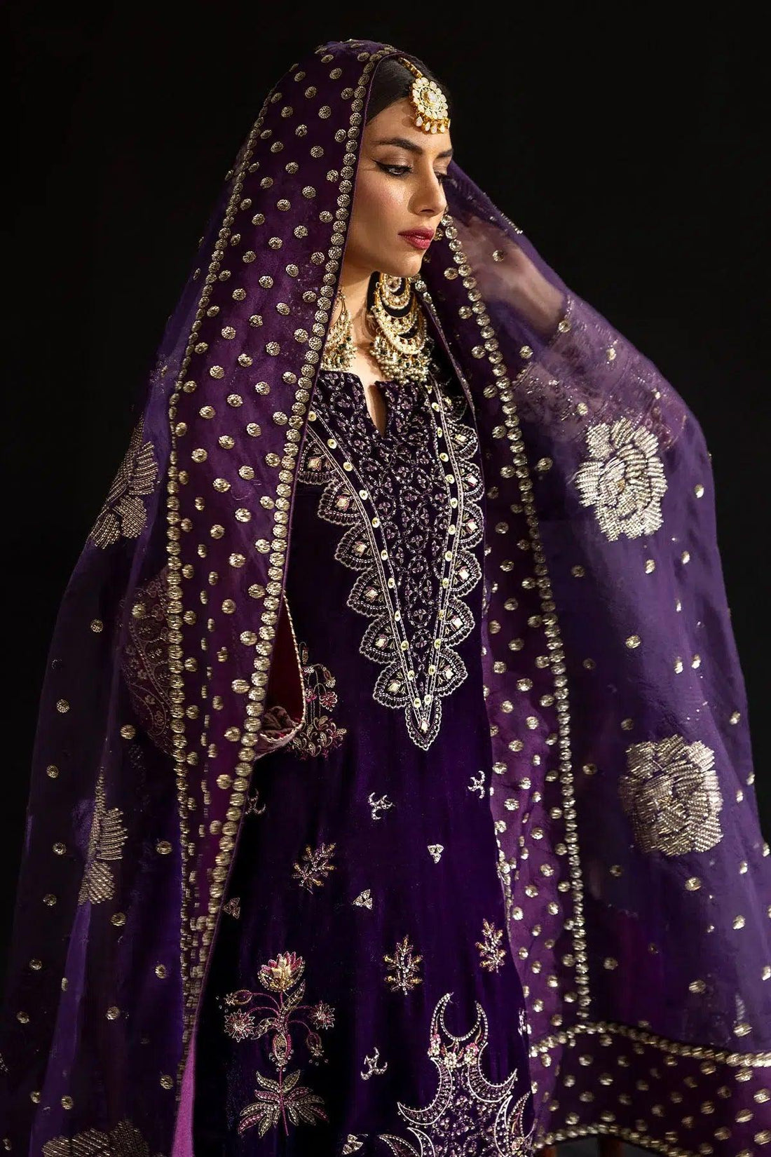 Nureh | Maya Velvet 23 | Rumeli - Rang-e-Khaas