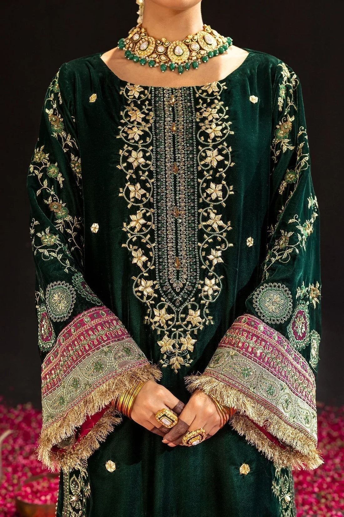 Nureh | Maya Velvet 23 | Alma - Rang-e-Khaas