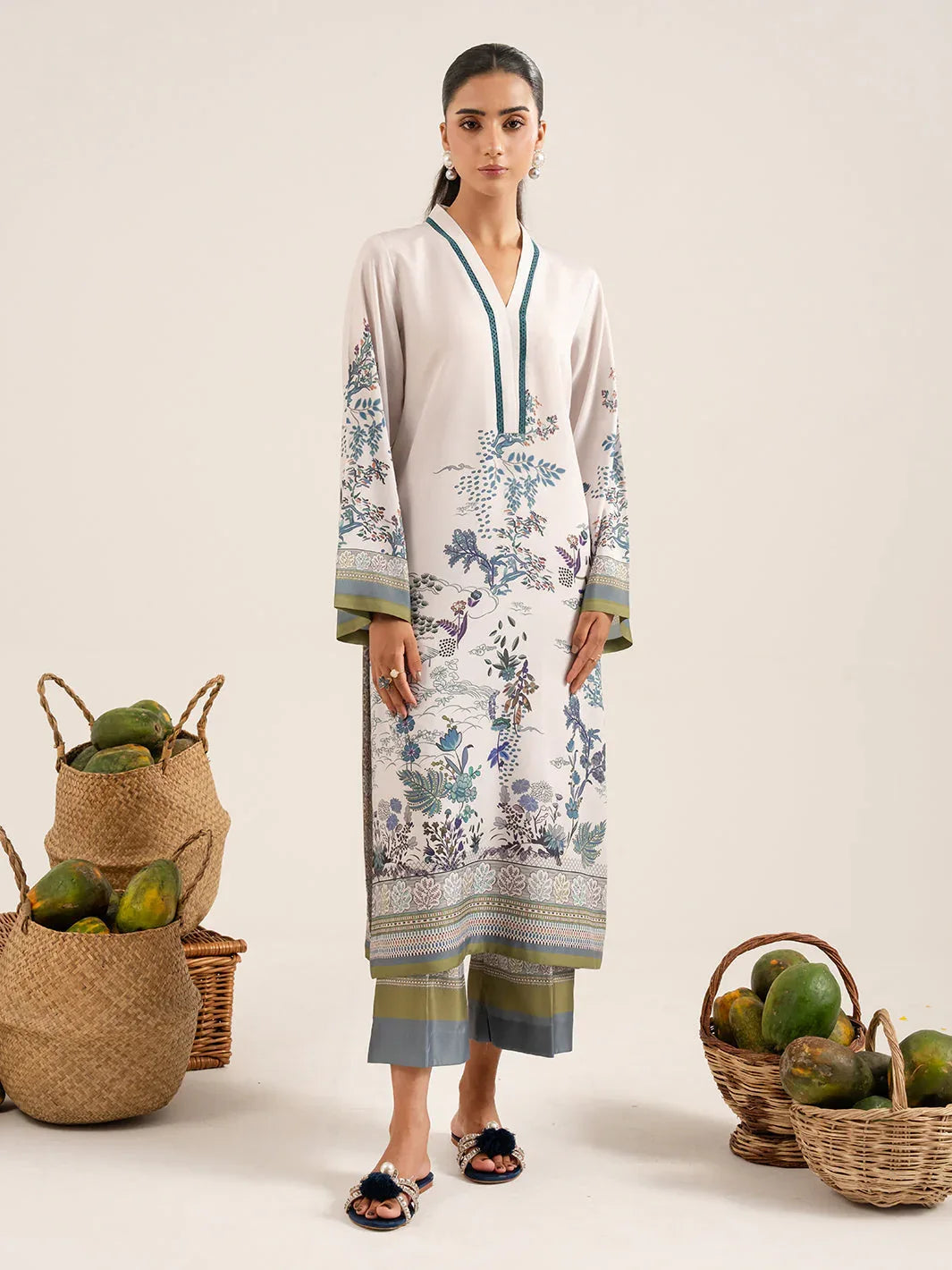 IZEL | Sunset street Pret | PETRA - Rang-e-Khaas