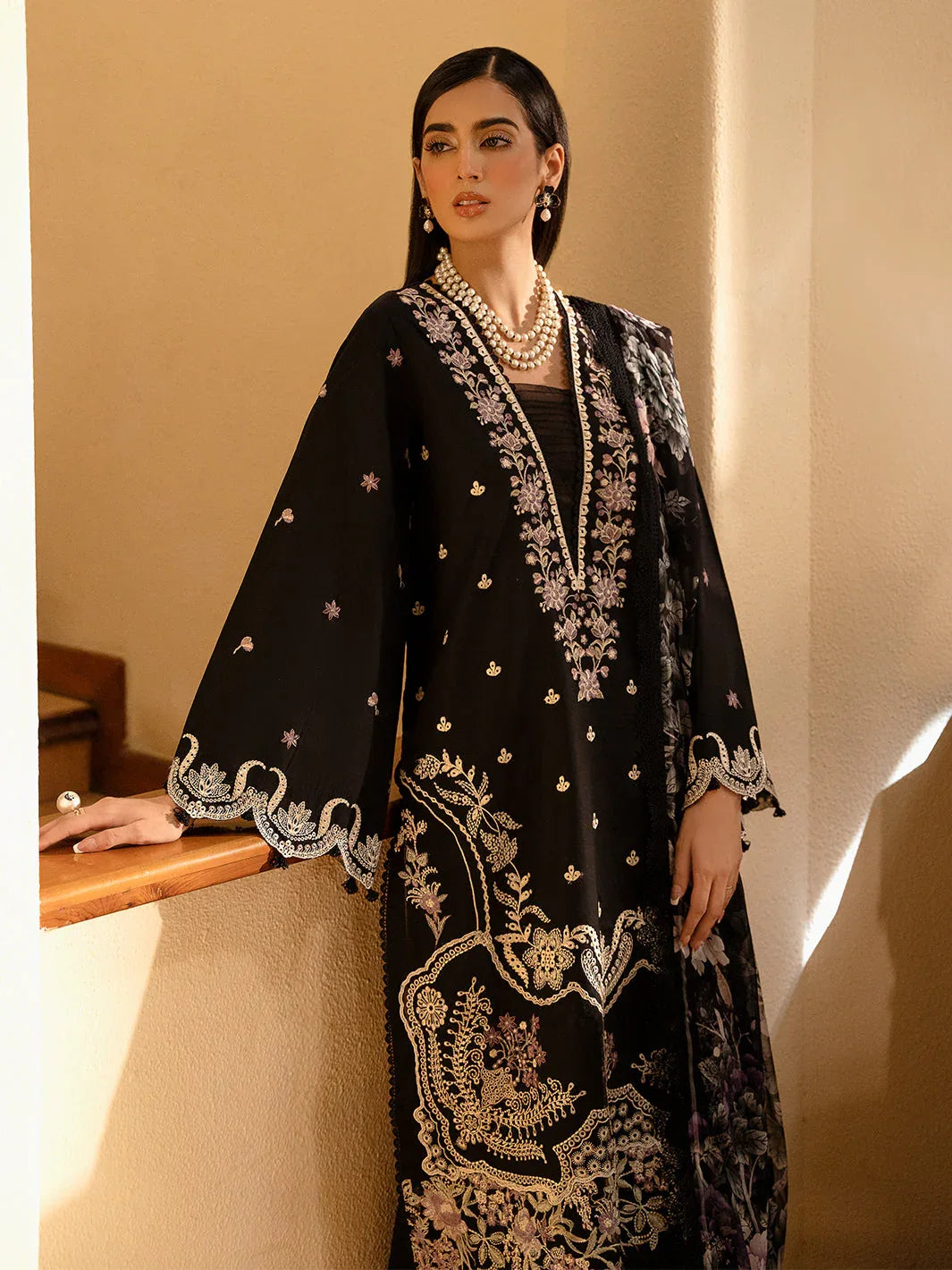 Izel | Dastak Luxury Lawn | QALAH - Rang-e-Khaas
