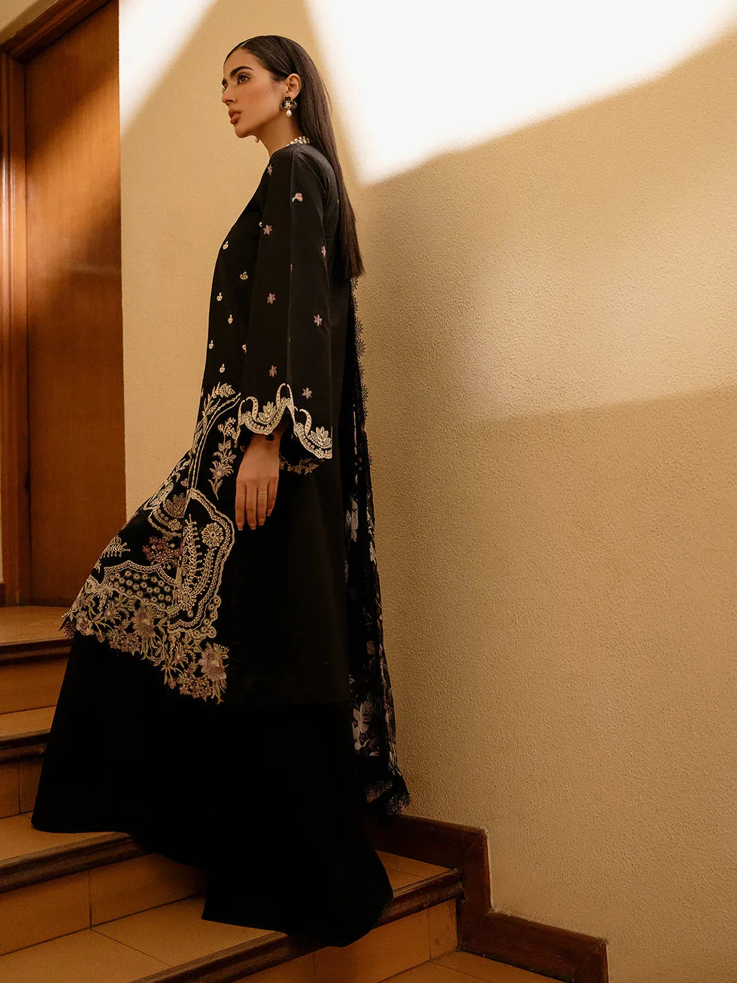 Izel | Dastak Luxury Lawn | QALAH - Rang-e-Khaas