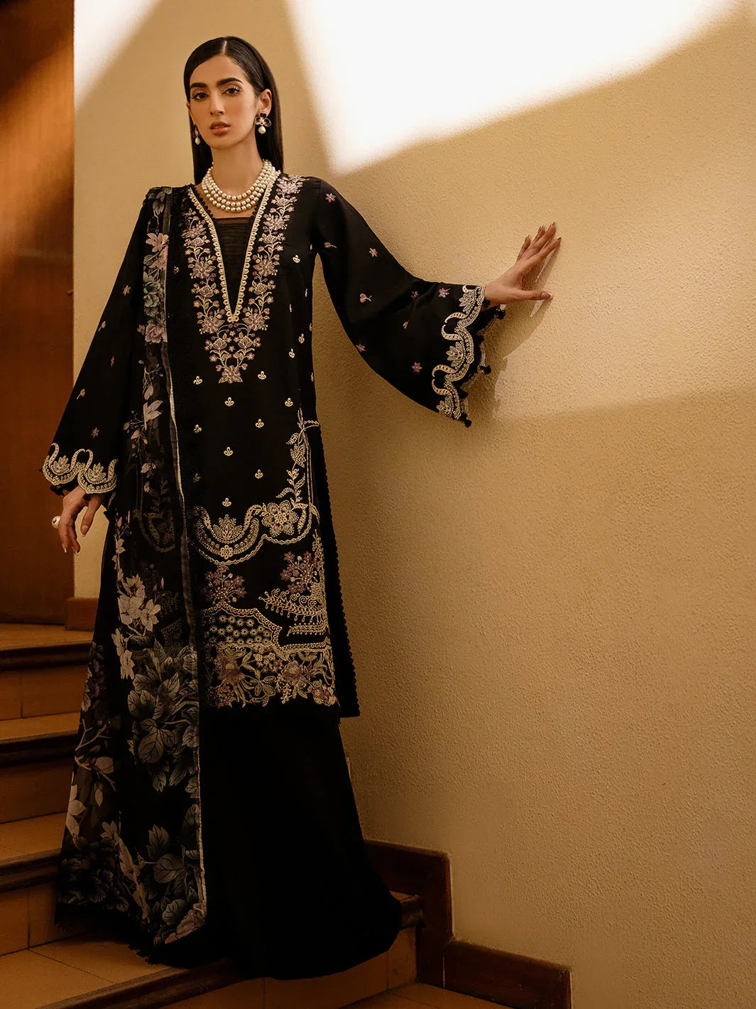 Izel | Dastak Luxury Lawn | QALAH - Rang-e-Khaas