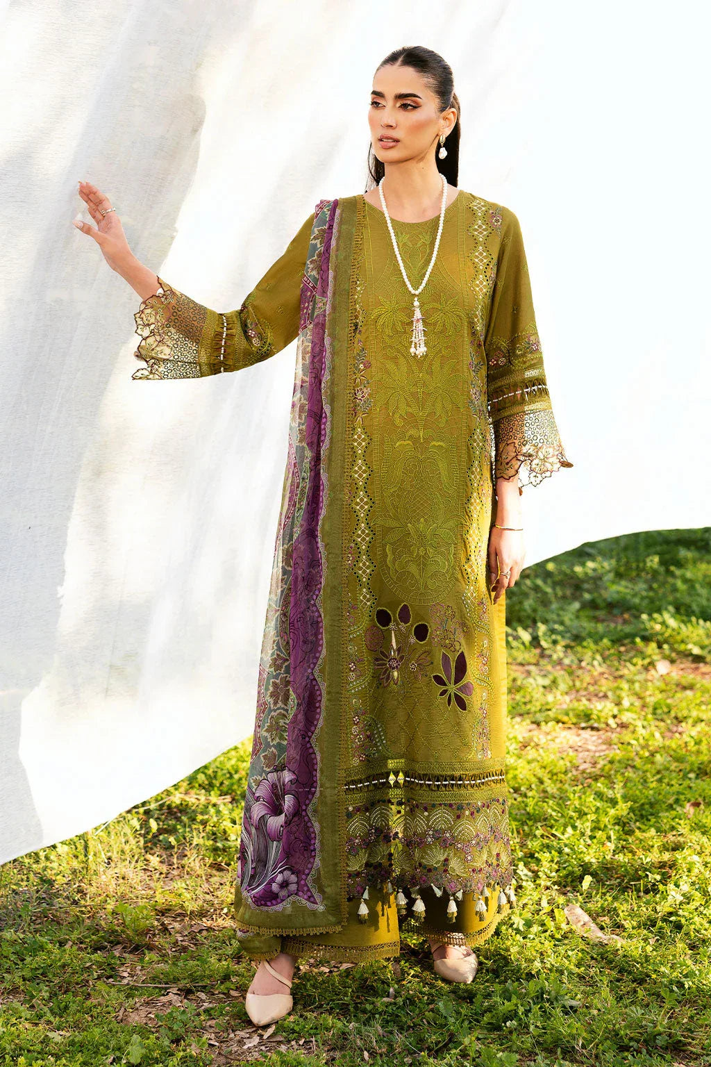 Ramsha | Riwayat Lawn Collection | Y-1303 - Rang-e-Khaas