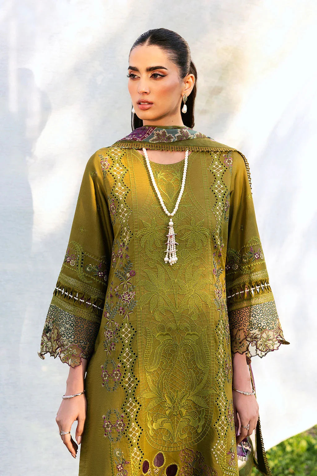 Ramsha | Riwayat Lawn Collection | Y-1303 - Rang-e-Khaas