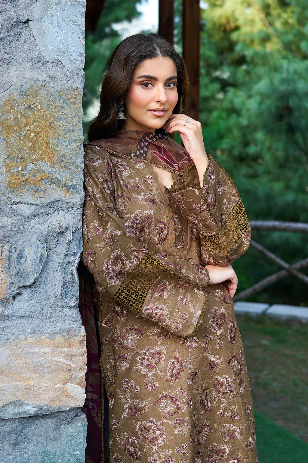 Ramsha | Riwaj Winter Collection | J-702 - Rang-e-Khaas
