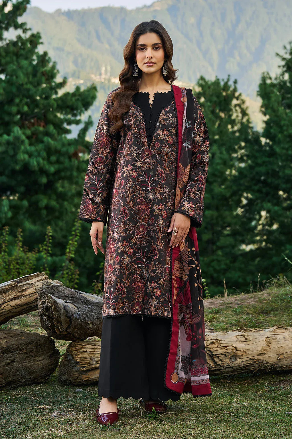 Ramsha | Riwaj Winter Collection | J-705 - Rang-e-Khaas