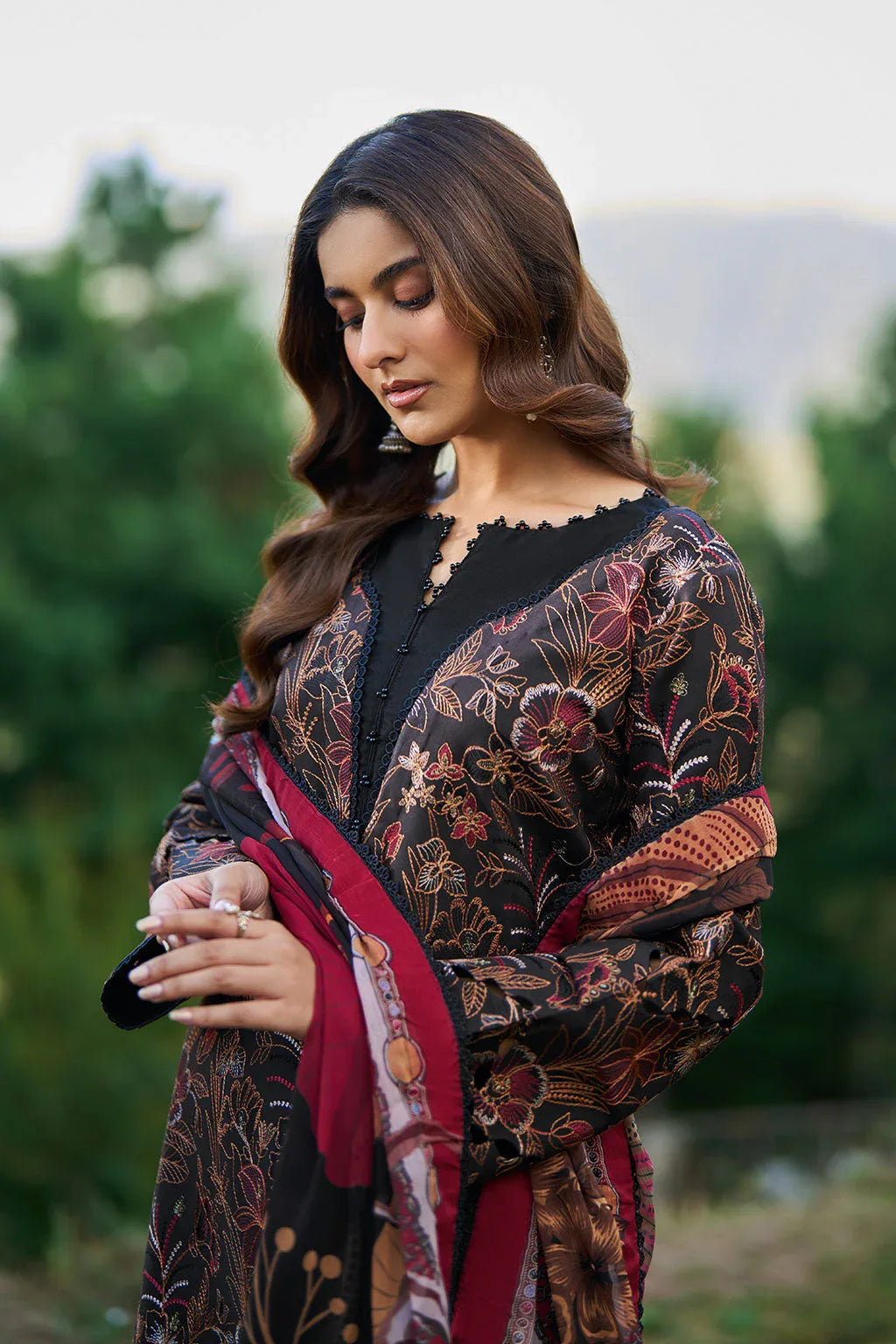 Ramsha | Riwaj Winter Collection | J-705 - Rang-e-Khaas