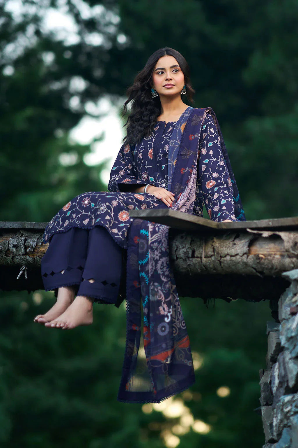 Ramsha | Riwaj Winter Collection | J-707 - Rang-e-Khaas