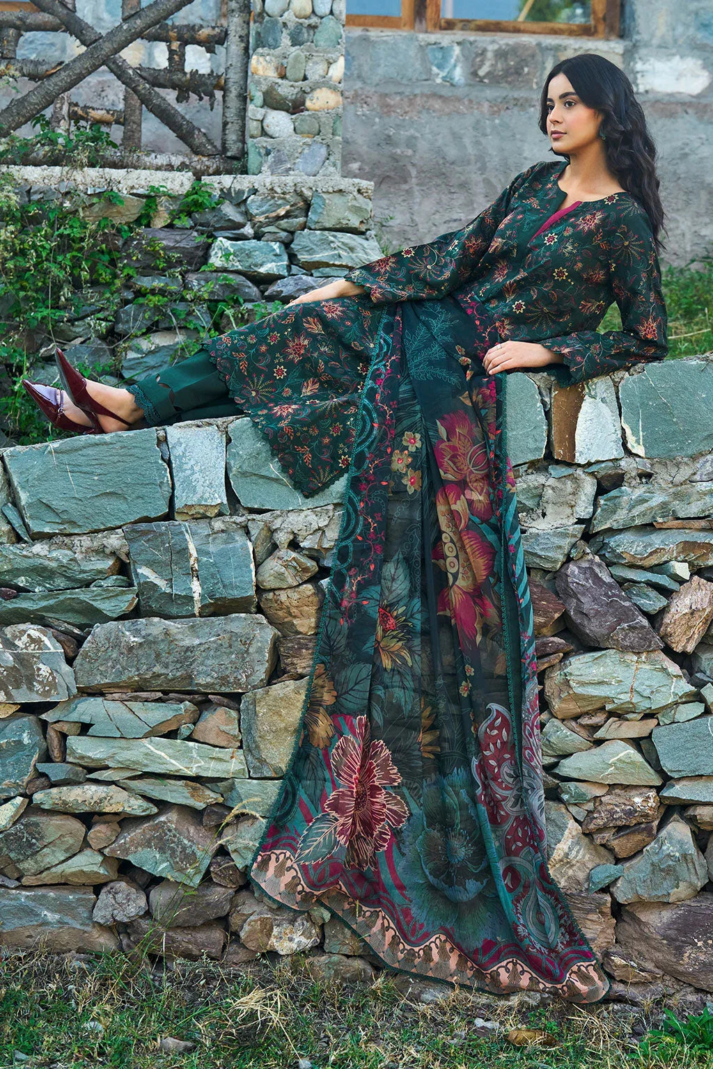 Ramsha | Riwaj Winter Collection | J703 - Rang-e-Khaas