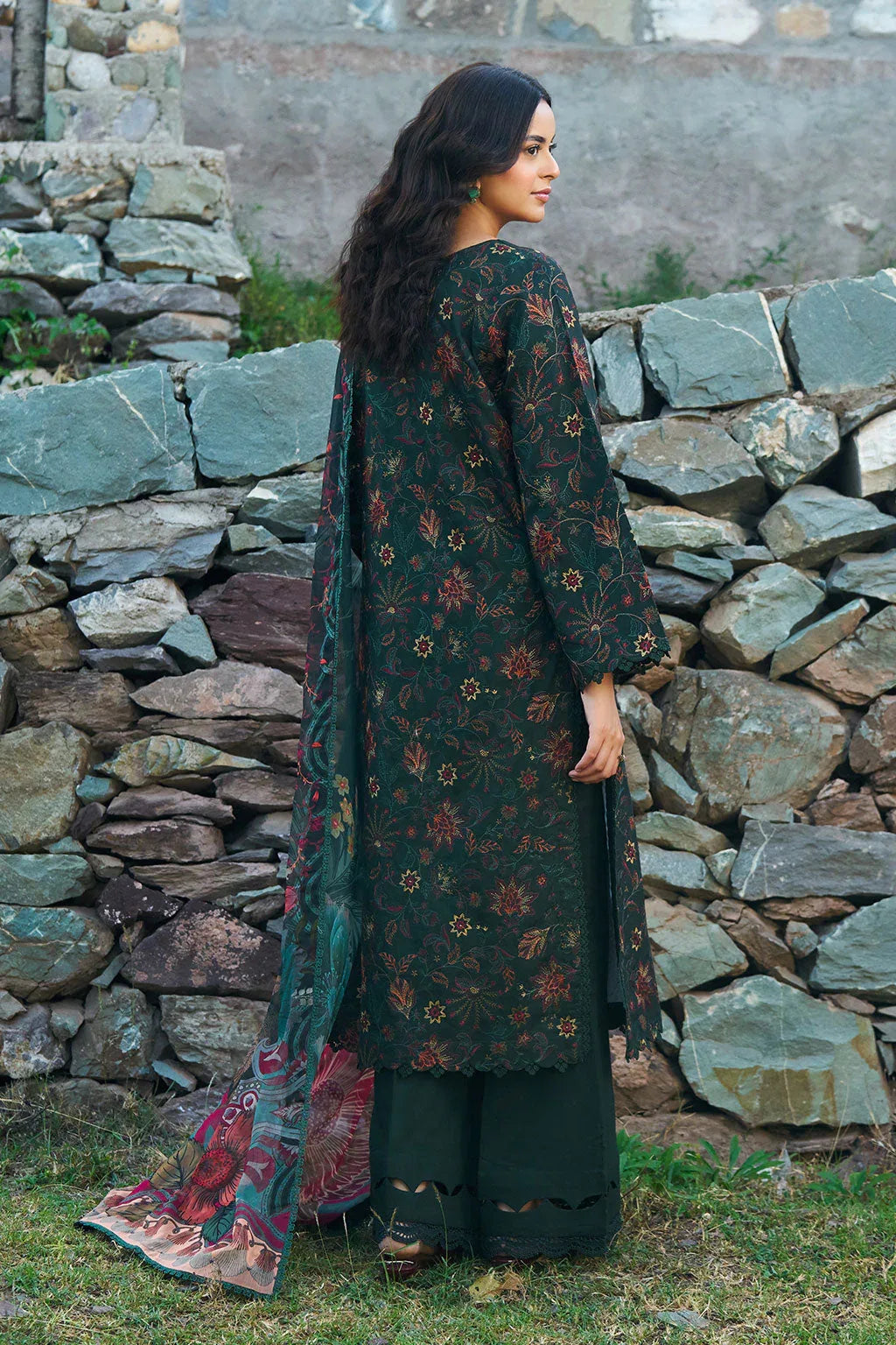 Ramsha | Riwaj Winter Collection | J703 - Rang-e-Khaas