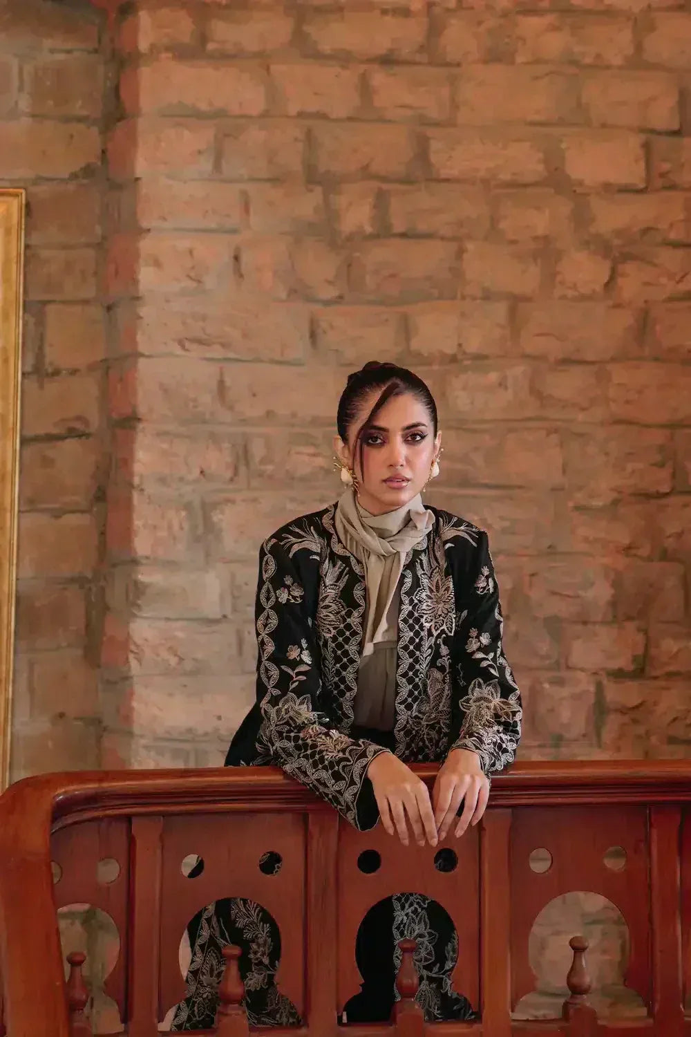 Saira Rizwan | Winter 23 | SALINA SR-05 - Rang-e-Khaas