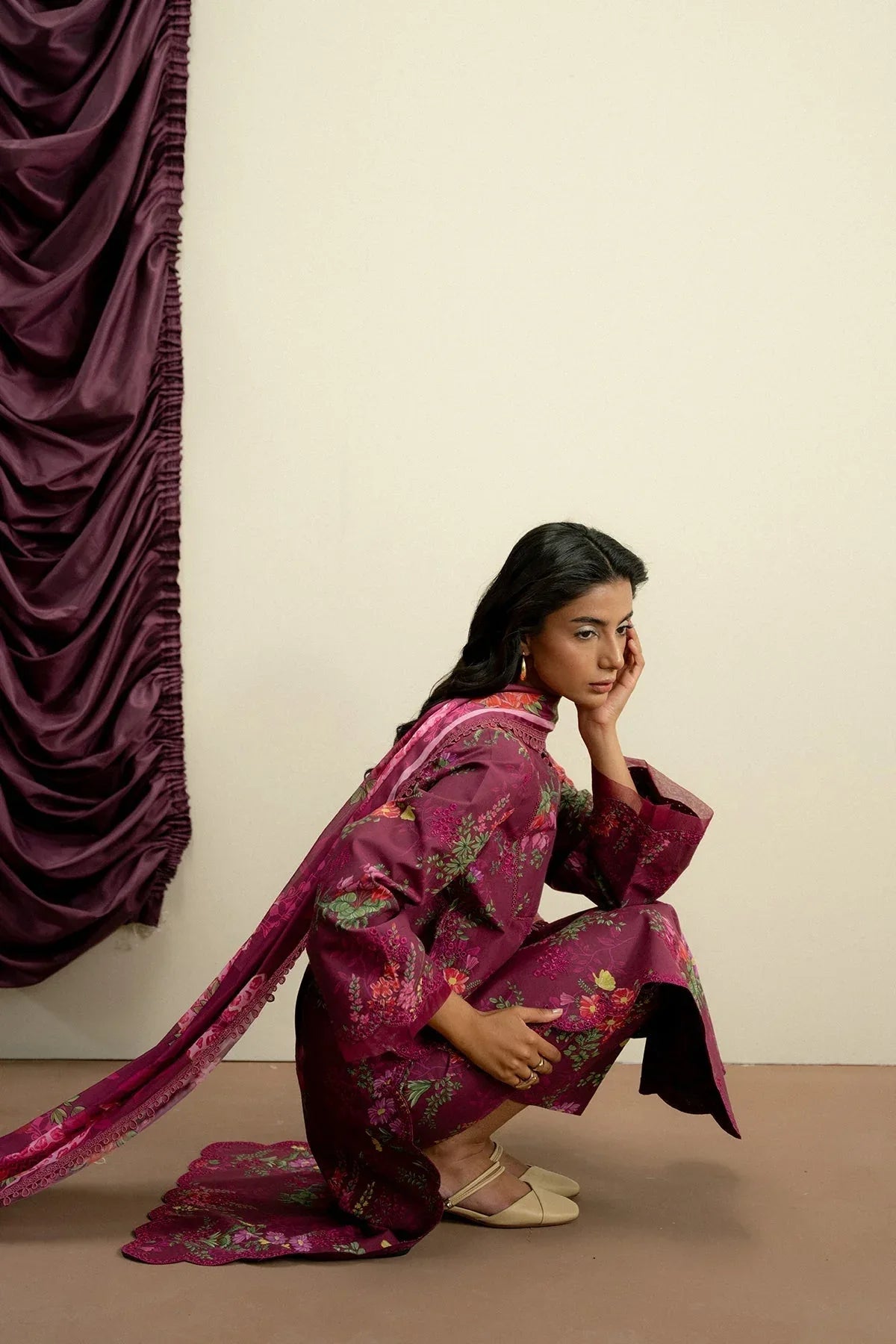 Ayzel | The Bare Minimum | DEWPETAL - Rang-e-Khaas