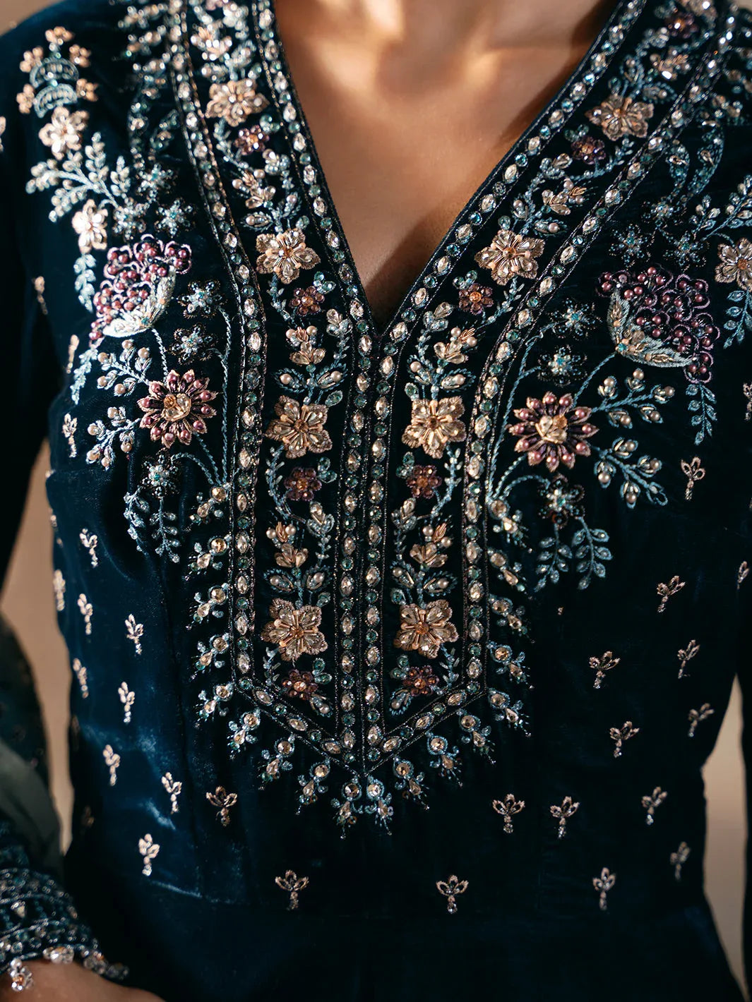 Flossie | Siara Velvet Formals | V-101 - Rang-e-Khaas