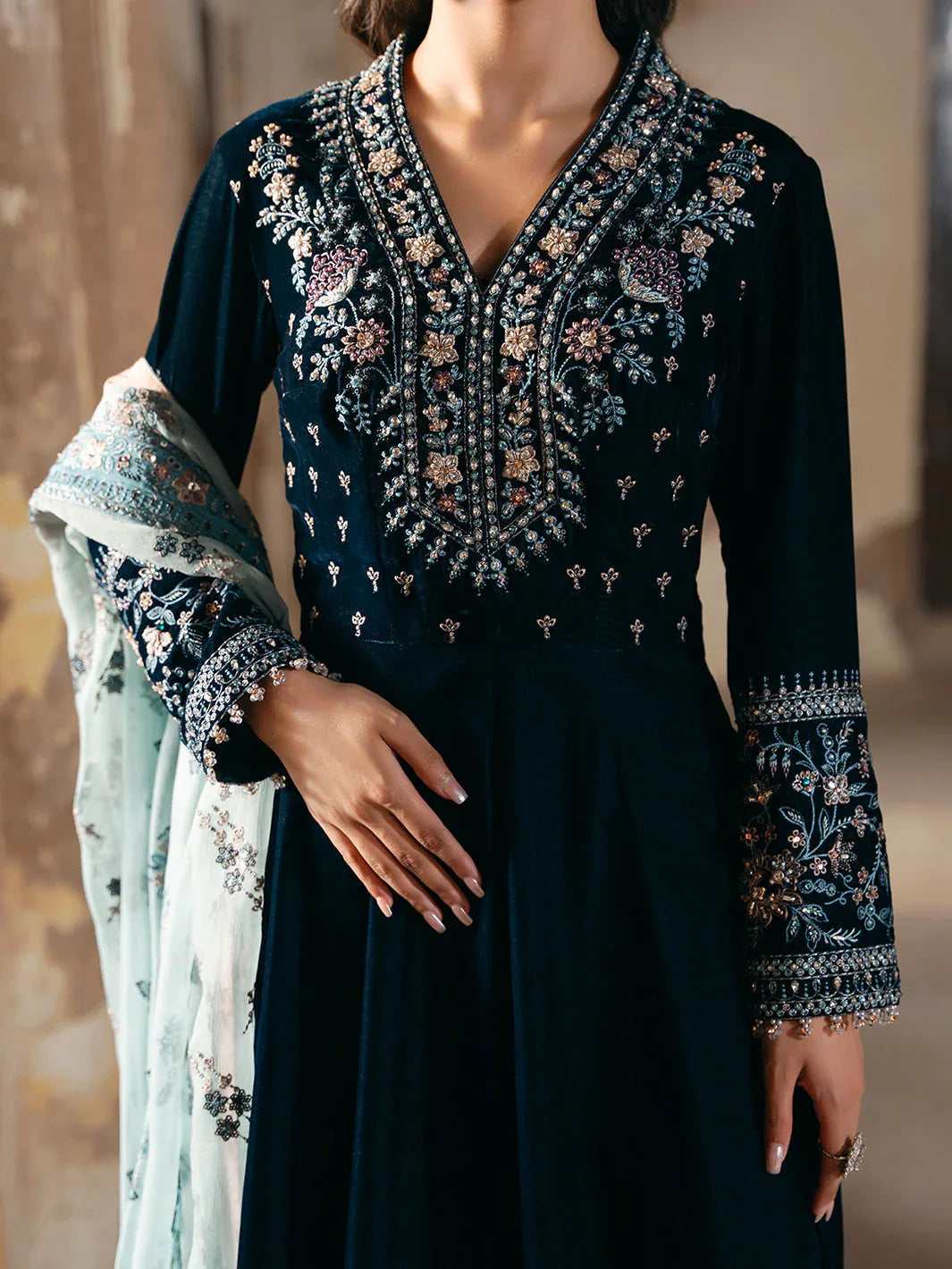 Flossie | Siara Velvet Formals | V-101 - Rang-e-Khaas
