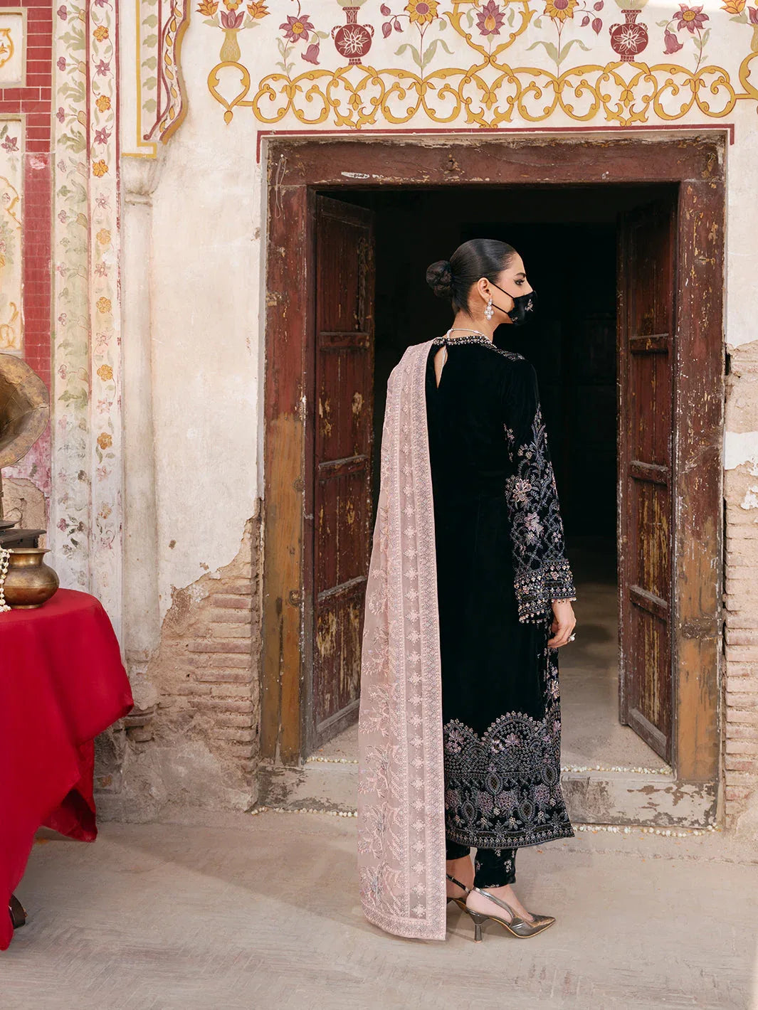 Flossie | Siara Velvet Formals | V-103 - A - Rang-e-Khaas