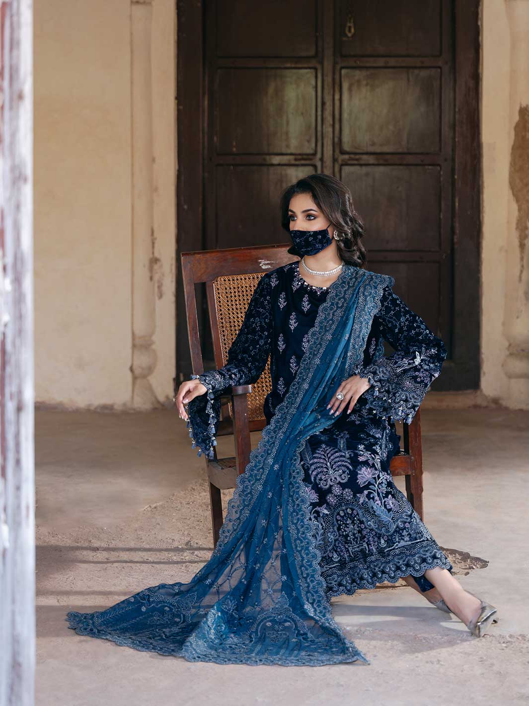 Flossie | Siara Velvet Formals | V-105 - A - Rang-e-Khaas