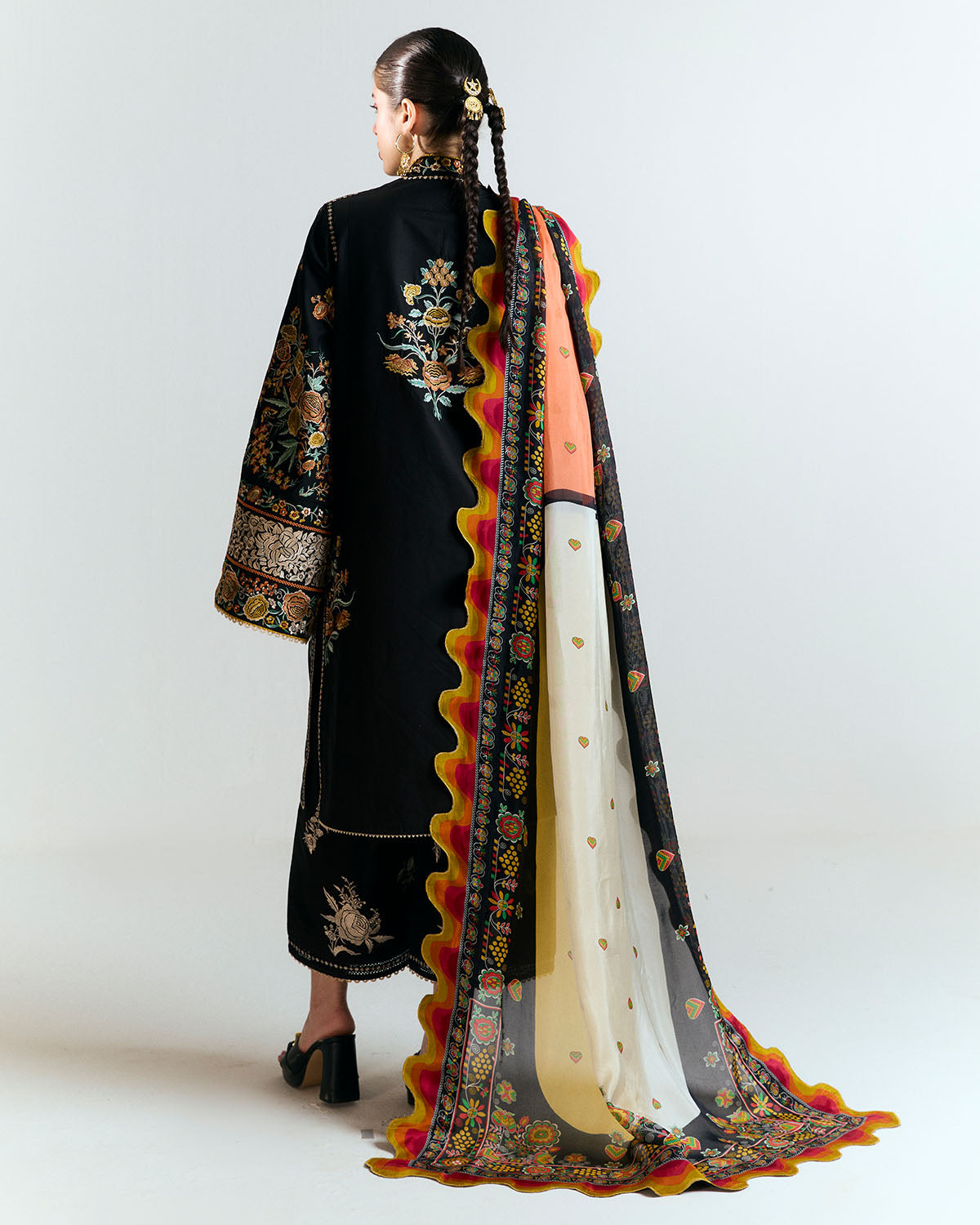 Jugnu | SS 25 |  Gulbar