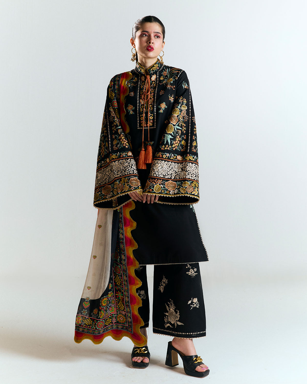 Jugnu | SS 25 |  Gulbar