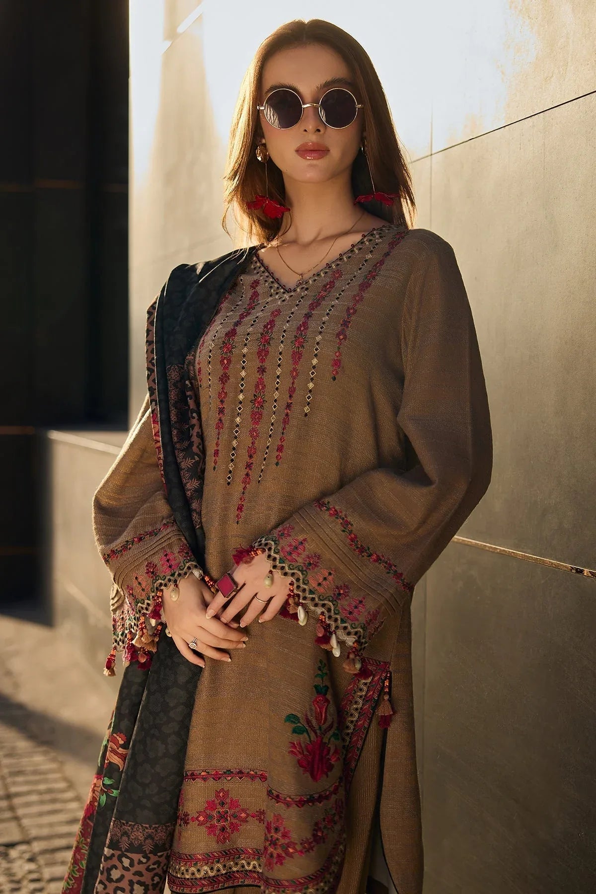 Charizma | Poshima 25 | PSW5-11 - Rang-e-Khaas