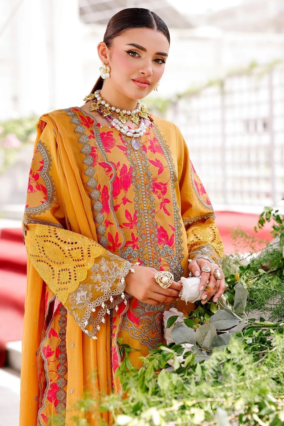 Charizma | Naranji Lawn 25 | CT5-13 - Rang-e-Khaas