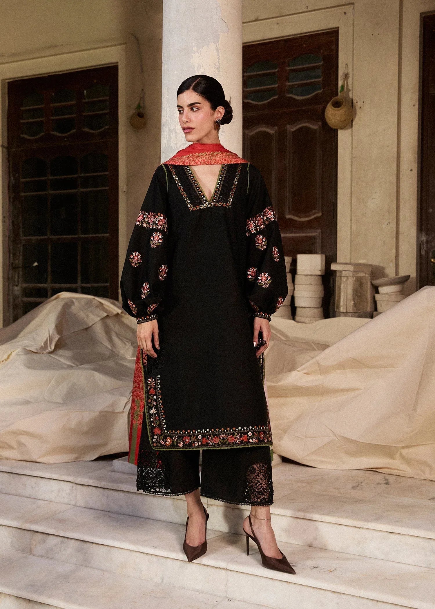 Hussain Rehar | Khaddar Pret 25 | SIYAH - Rang-e-Khaas