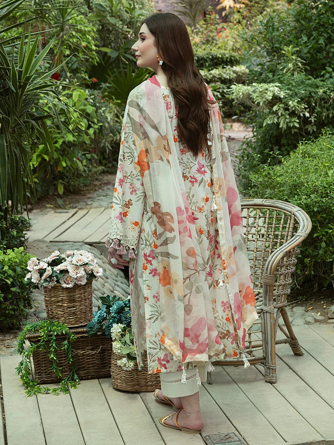 Izel | Oh Spring Lawn 25 | WISTERIA - Rang-e-Khaas
