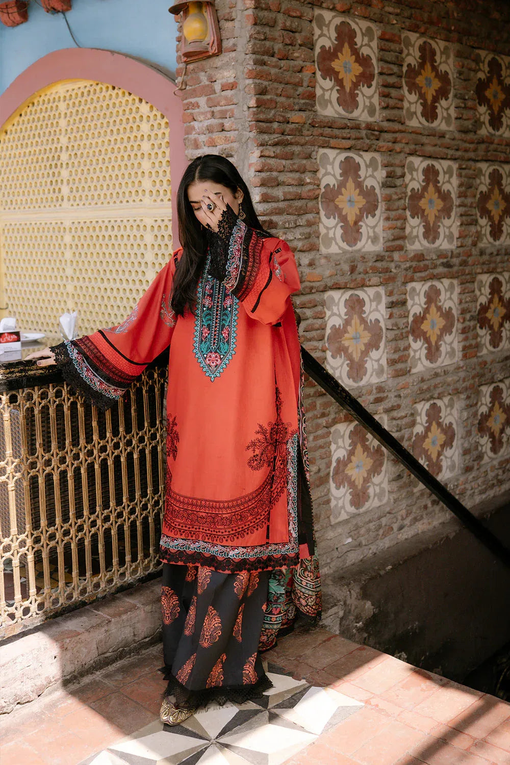 Saira Rizwan | Laanem Summer Lawn 25 | NAZLI-B-SRL25-06 - Rang-e-Khaas