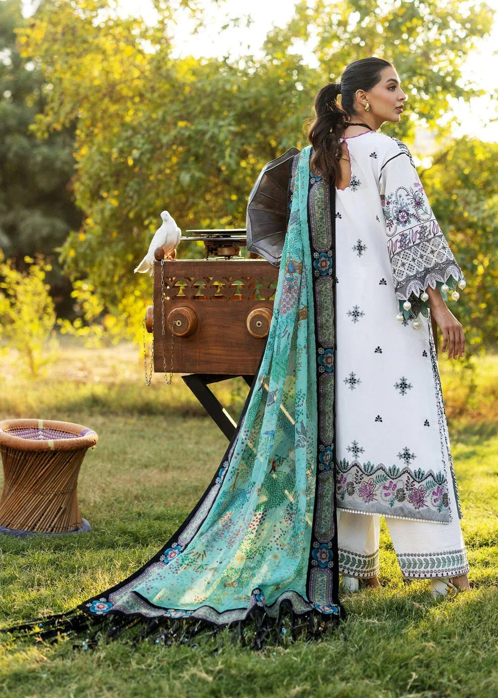 Sadaf Fawad Khan | Siraa Lawn 25 | PALM ISLAND - B - Rang-e-Khaas
