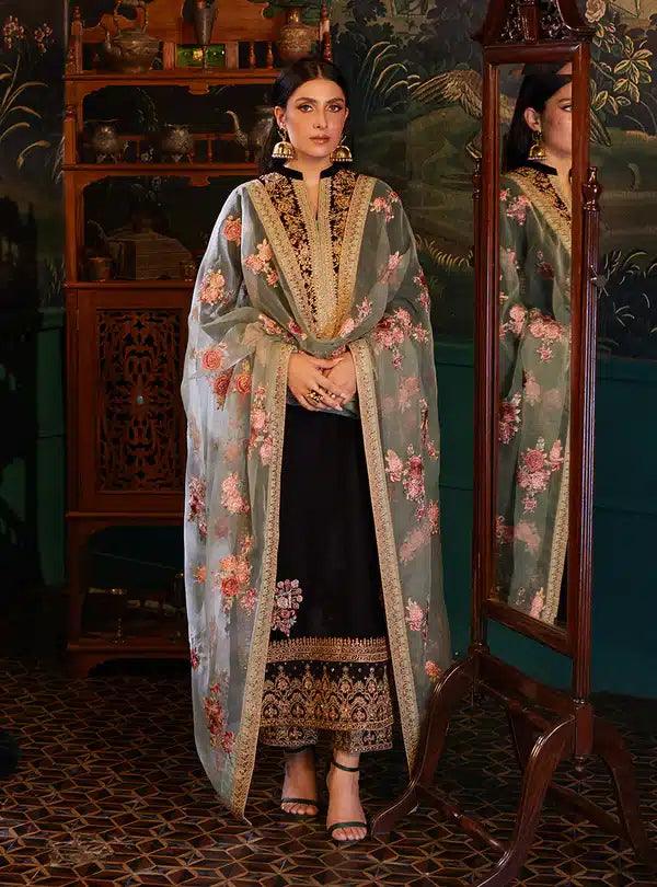 Zainab Chottani | Luxury Velvet Collection 23 | Andleep - Rang-e-Khaas